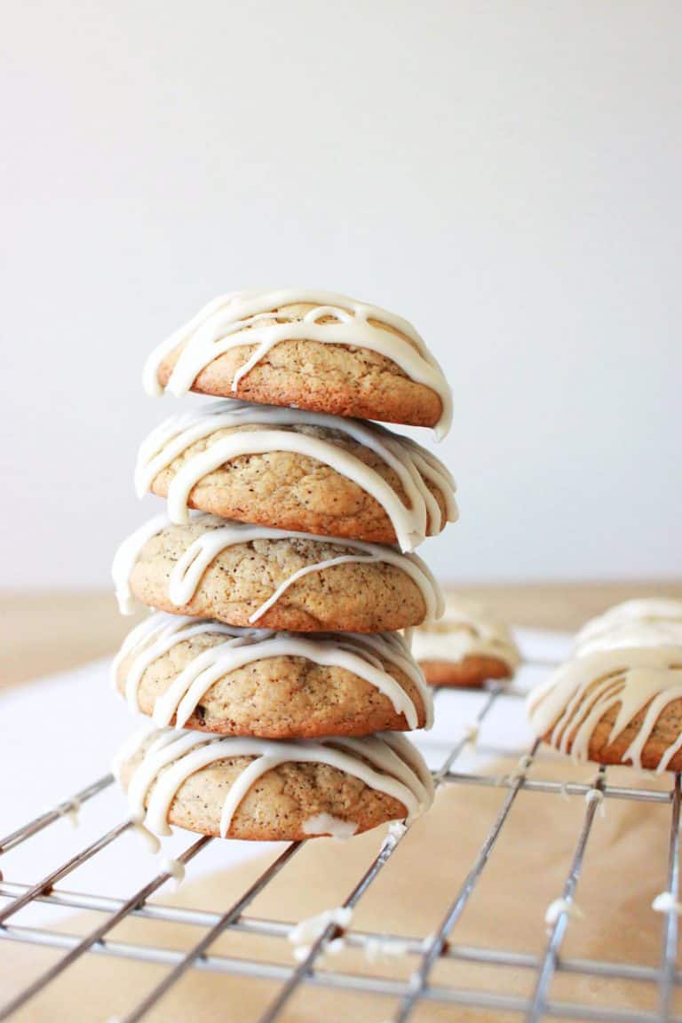 Vanilla Latte Cookies With Coffee Icing